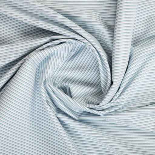 How Do Cotton and Polyester Fabrics Perform in Different Conditions?