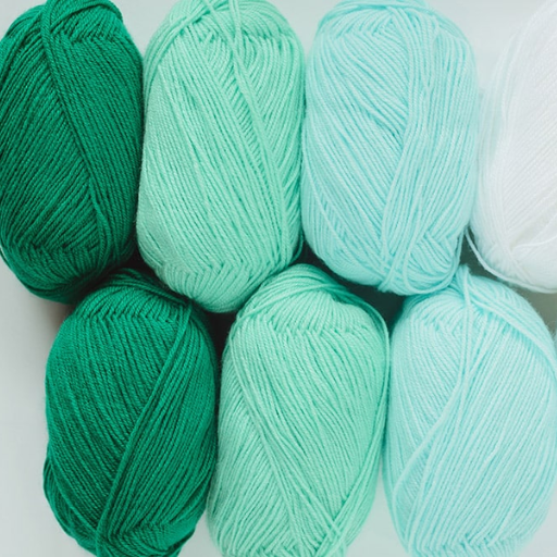 How Does Acrylic Yarn Perform in Various Projects?