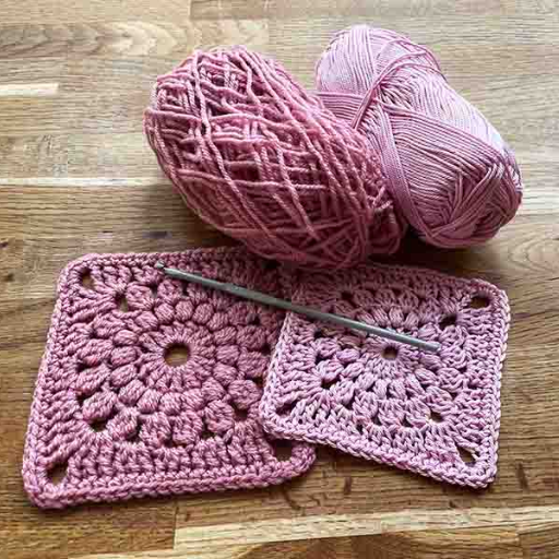 What are the Pros and Cons of Using Acrylic Yarn?