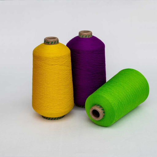 How to Choose Between Polyester Yarn and Acrylic Yarn?