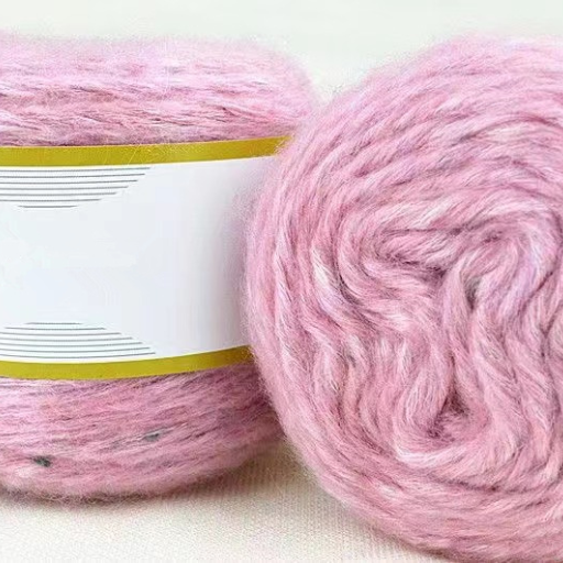 What are the Advantages of Using Polyester Yarn?