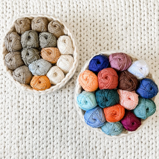 Common Uses of Acrylic and Cotton Yarn