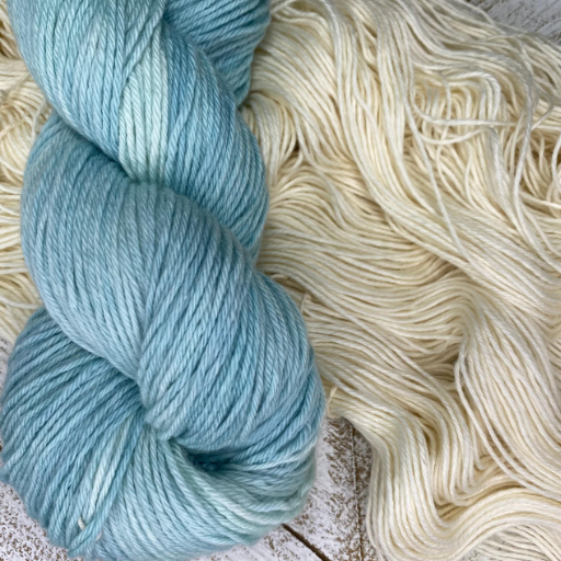 Types of Cotton Acrylic Yarn