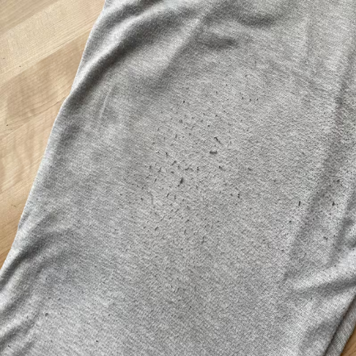 Solutions for Removing Pilling from Polyester