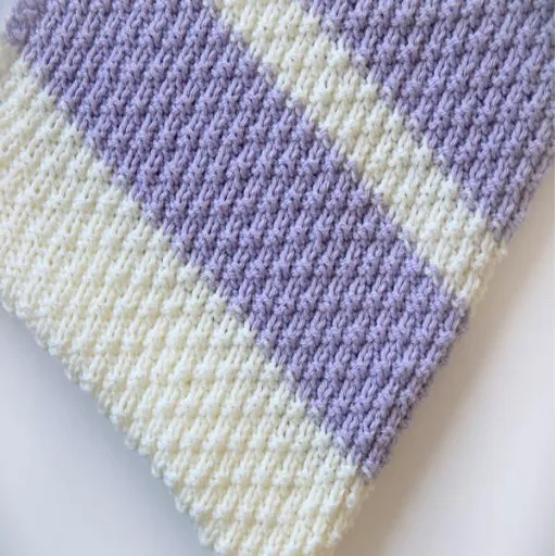Benefits of Using Acrylic Yarn for Baby Blankets