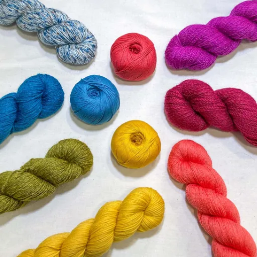 helps minimize waste and saves the environment. Acrylic recycling is less common but continues to grow, minimizing the overall footprint over time.Characteristics of Polyester and Acrylic Yarn