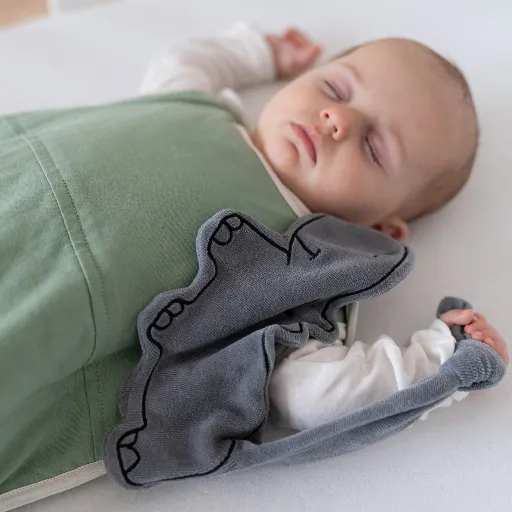 Practical Tips for Choosing Safe Yarn for Baby Products