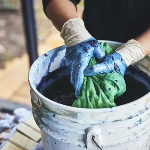 Step-by-Step Guide: How to Dye Polyester at Home